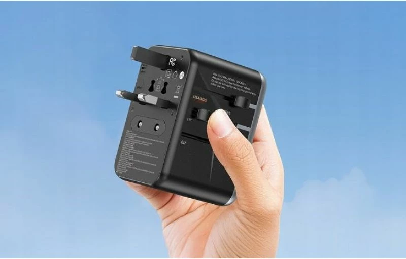 Adapter universal udhëtimi me karikues Vention 65W, i zi
