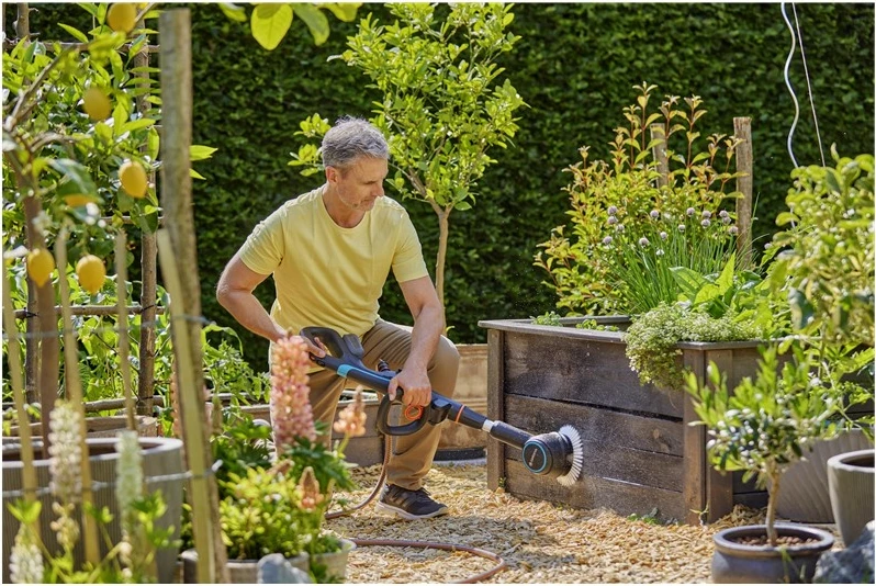 Pastrues universal me bateri Gardena 14842-20, 18V 2.5Ah, jeshil/gri/portokalli