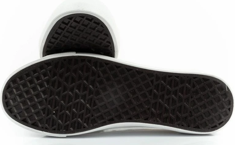 Atlete meshkuj Lee Ava Low, të bardha