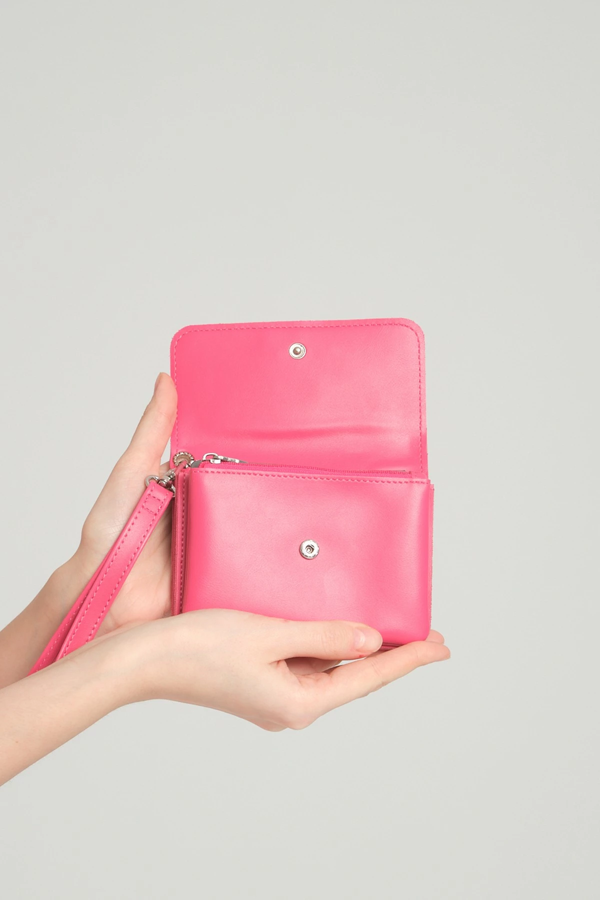 Portofol për gra, ngjyrë fuchsia, Zoozie Bags