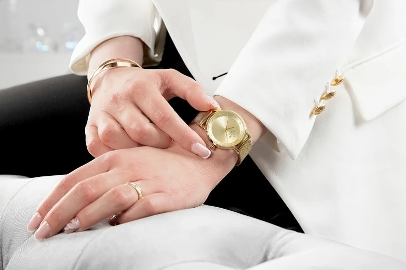 Orë dore femrash Giewont GW4130-B2, e artë