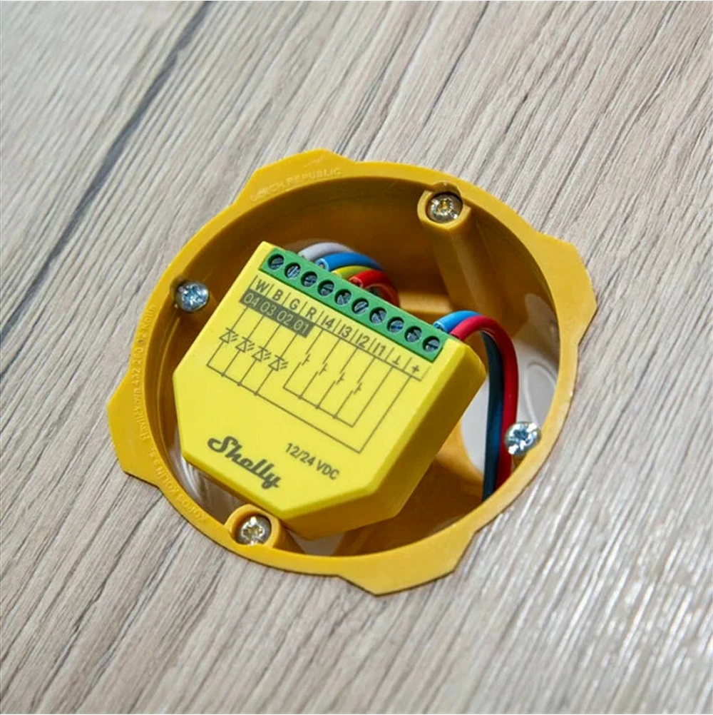 Kontroller RGBW Shelly Plus, Wireless, Wi-Fi, 4 kanale, Gjelbër, Verdhë