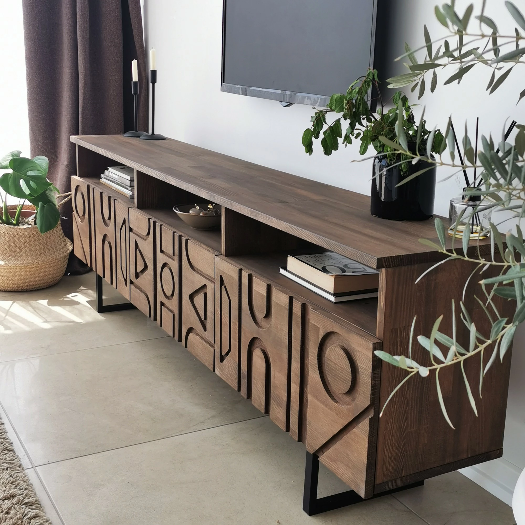 Komodë TV Hanah Home, Aristo, ngjyrë arre