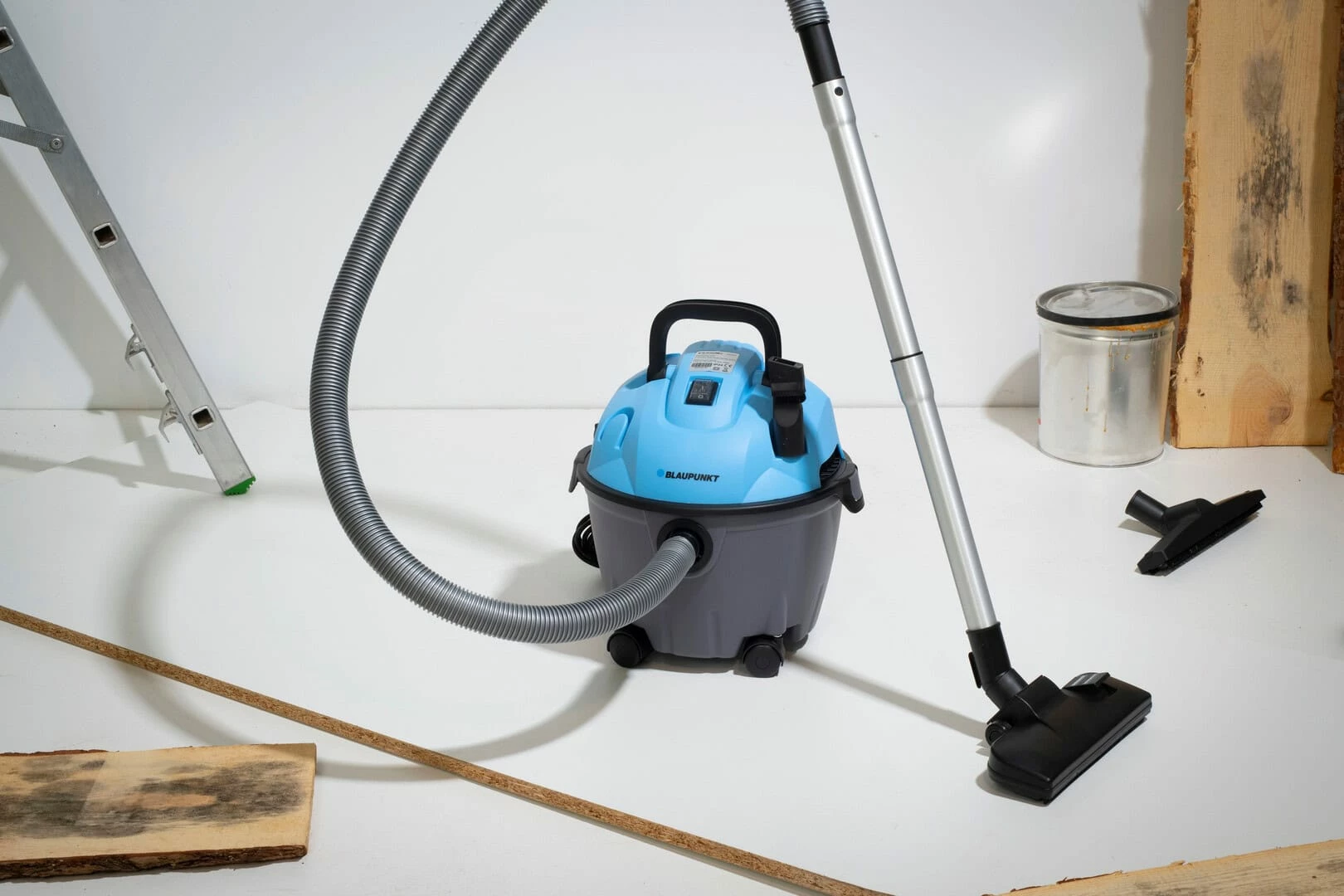 Fshesë Elektrike Multifunksionale për Pastrim të Ambientit të Thatë dhe të Lagësht BLAUPUNKT VCI201