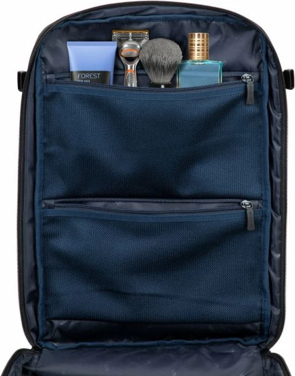 Shpinore për laptop RIVACASE 8461, deri 17.3\", rezistente ndaj ujit, 0.9 kg, e zezë