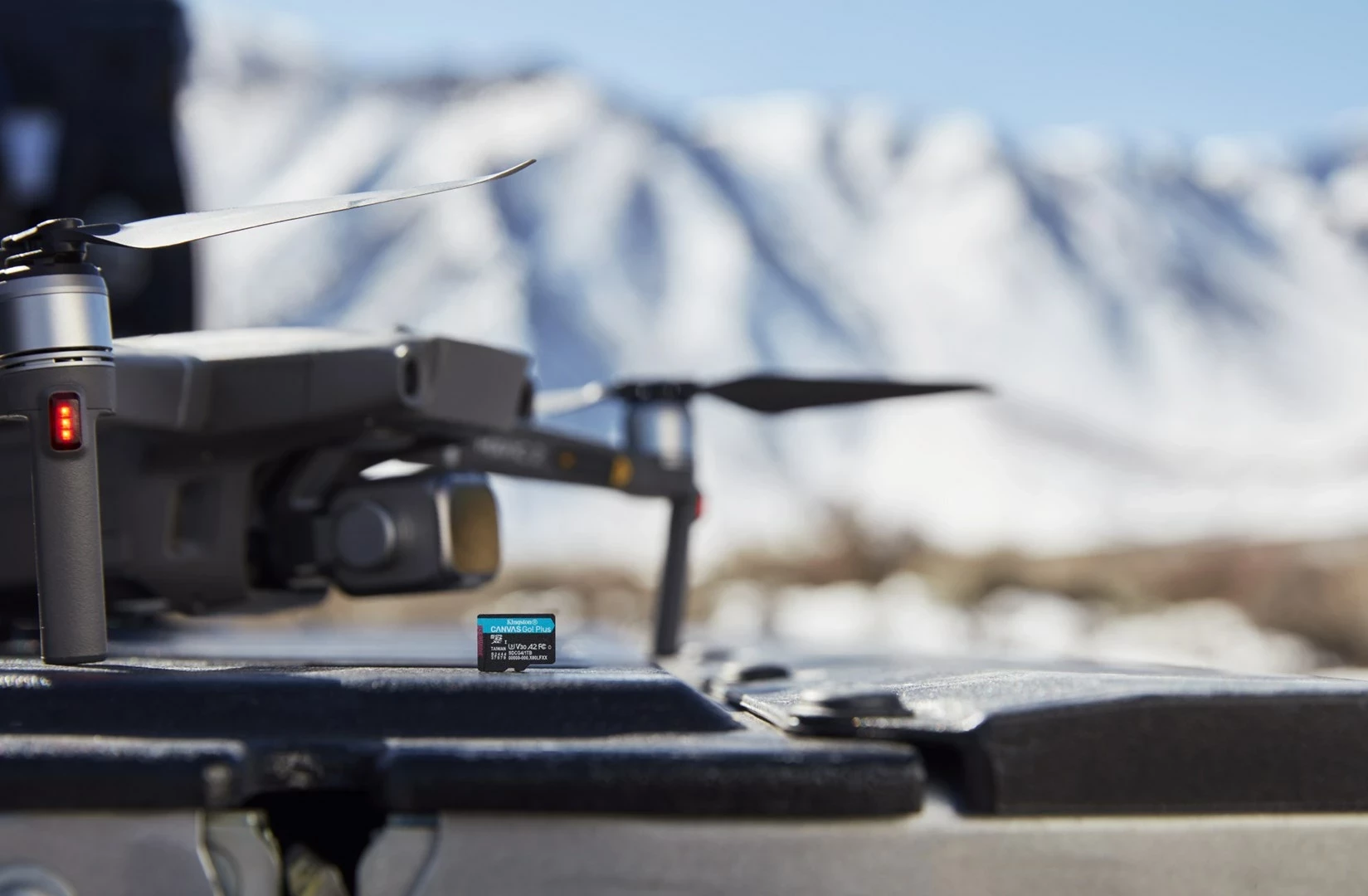 Kartelë memorie microSDXC Kingston Canvas Go Plus Gen4 1TB me adapter, E zezë