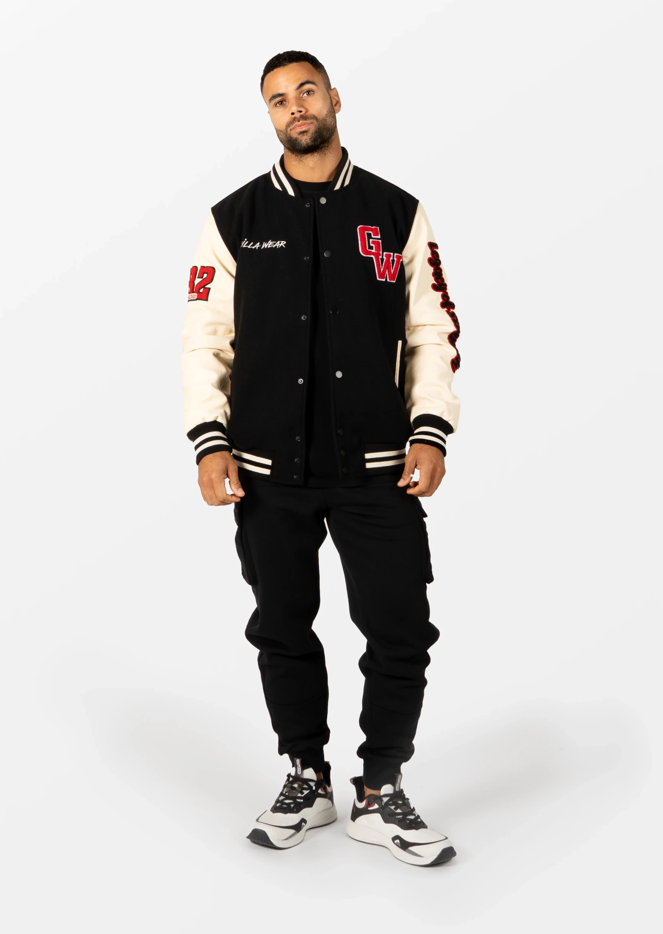 Saint Louis College Jacket - Black [Madhësia: 2XL]