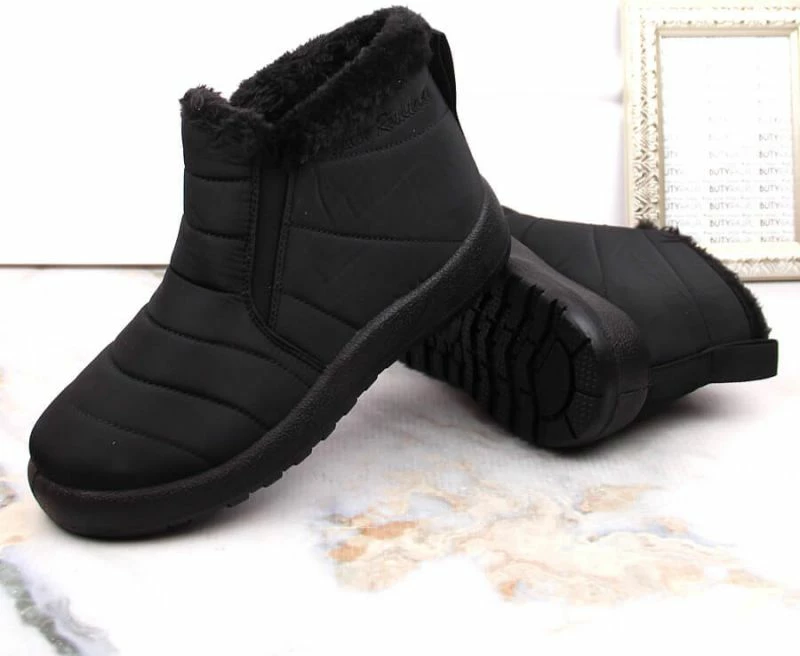 Çizme për femra NEWS, të papërshkueshme nga uji