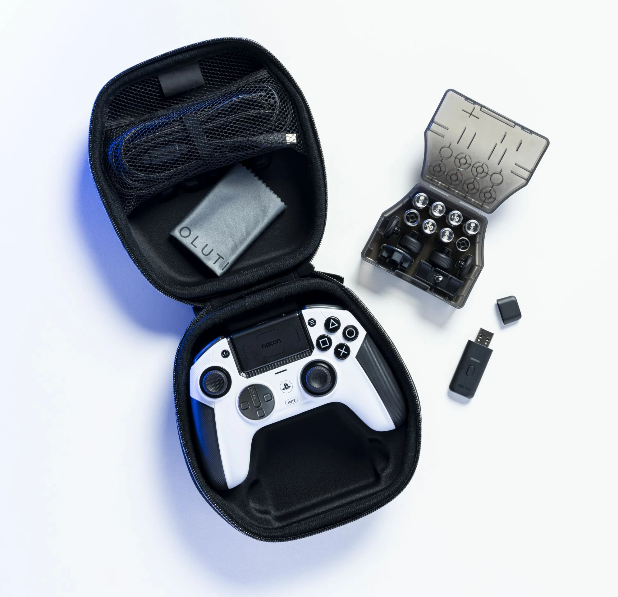 Gamepad Nacon Revolution 5 Pro, wireless, RGB, Hall Effect, për PS5, i bardhë