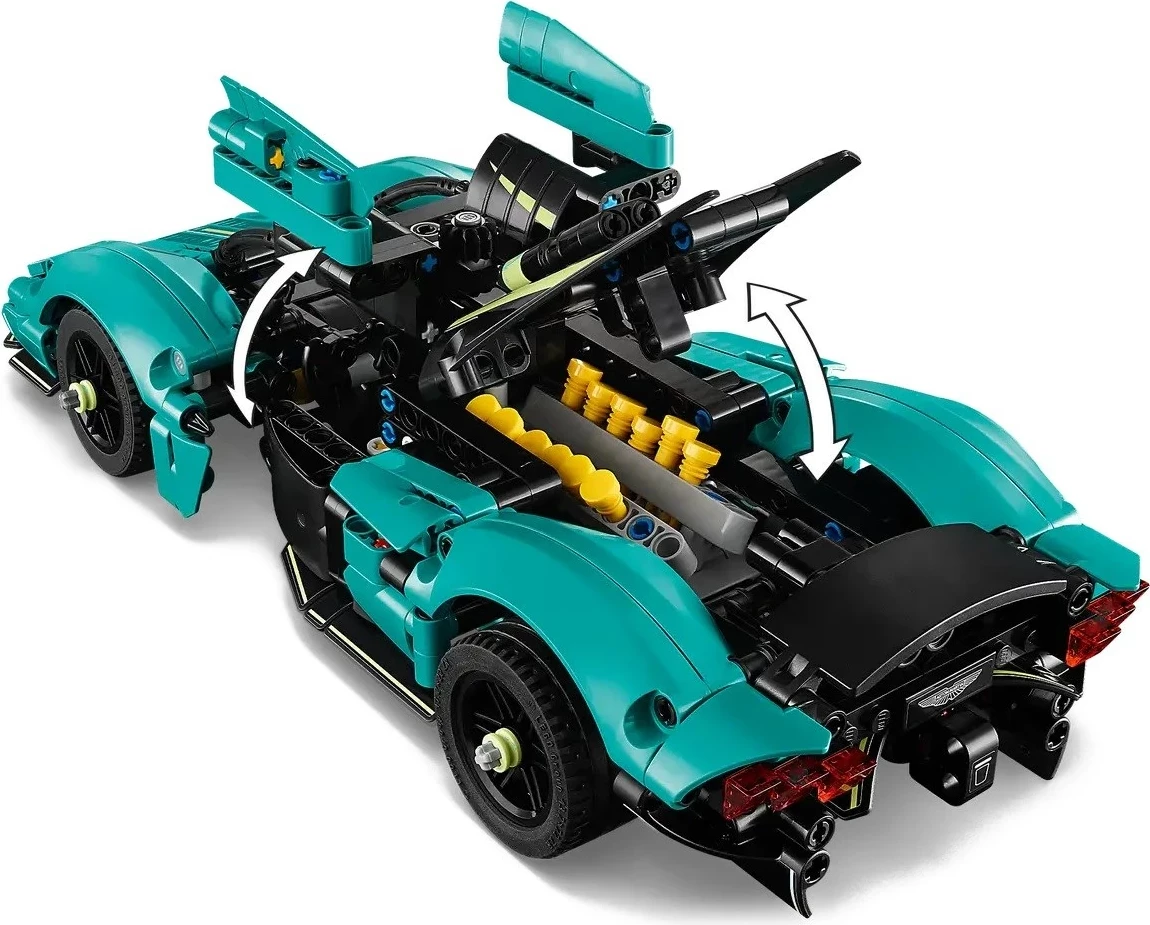 Set LEGO Technic Aston Martin Valkyrie 42208, 707 pjesë, për moshën 9+