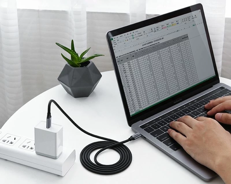 Kabllo USB-C në USB-C Ugreen 50751 1.5 m USB 3.1 3A, e zezë