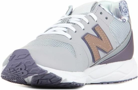 Këpucë New Balance për femra, gri