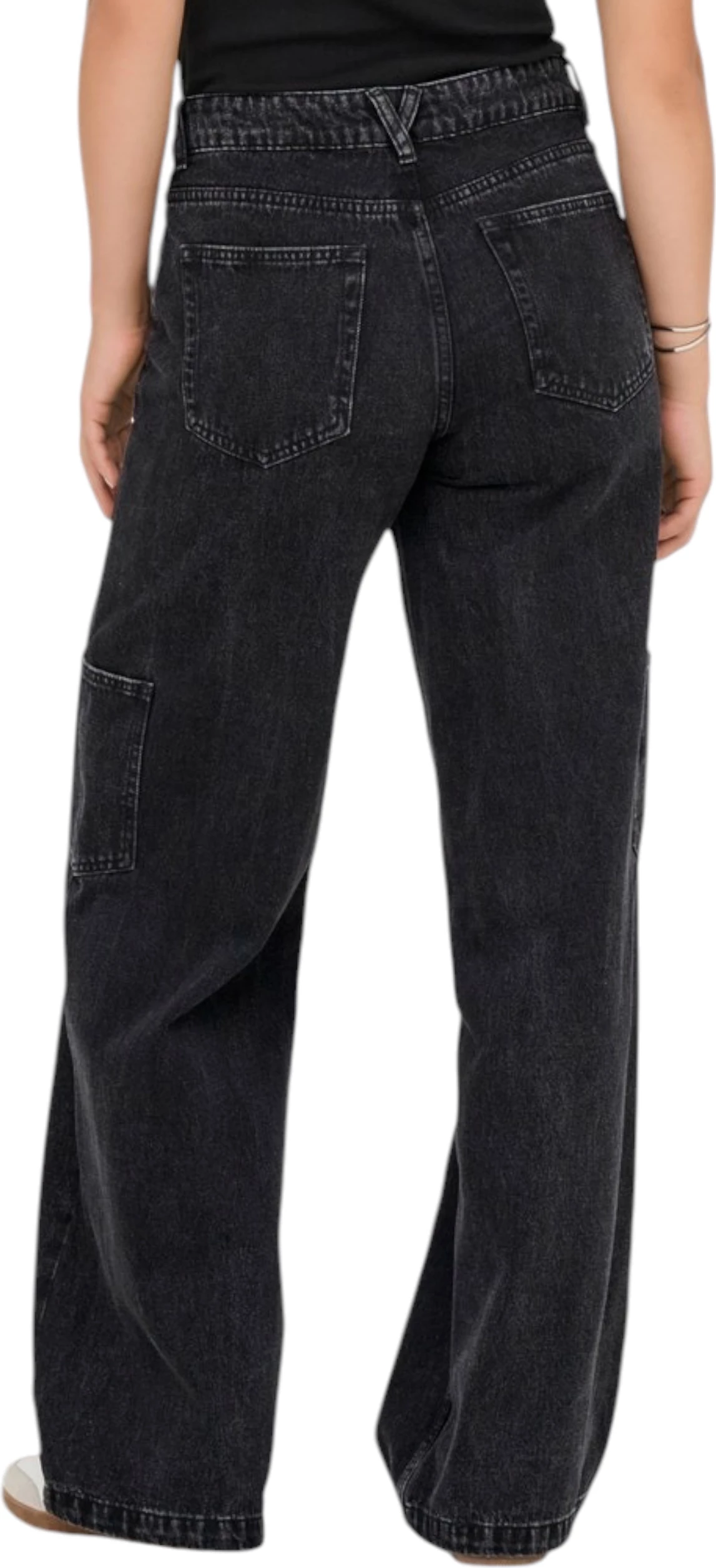 Xhinse cargo wide leg për femra Only Onlkira Reg Wide Cargo Dnm Mae 15352422, të zeza [Madhësia: W29 L32]