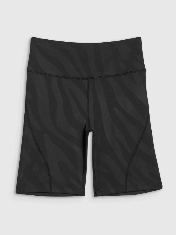 Hellonke trajnimi për femra 4F, me dizajn