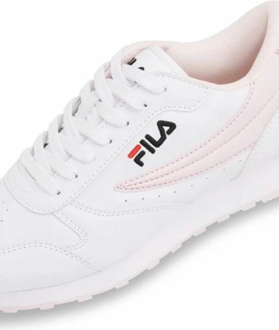 Atlete për femra Fila, të bardha e rozë