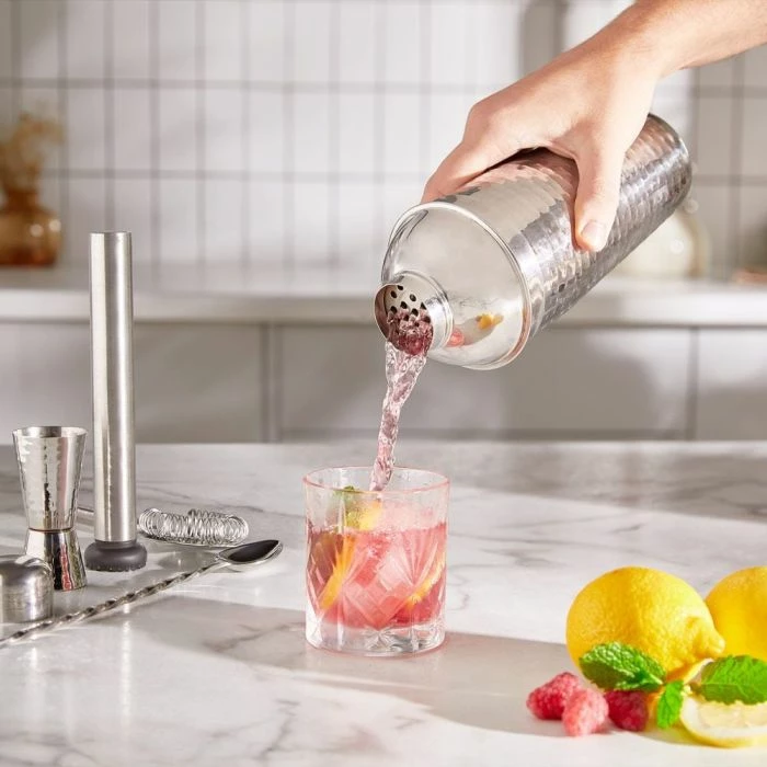 Set për koktej VONSHEF 1000359, 4-pjesësh, çelik inox me teksturë të rrahur, jigger 25/50 ml, argjendtë