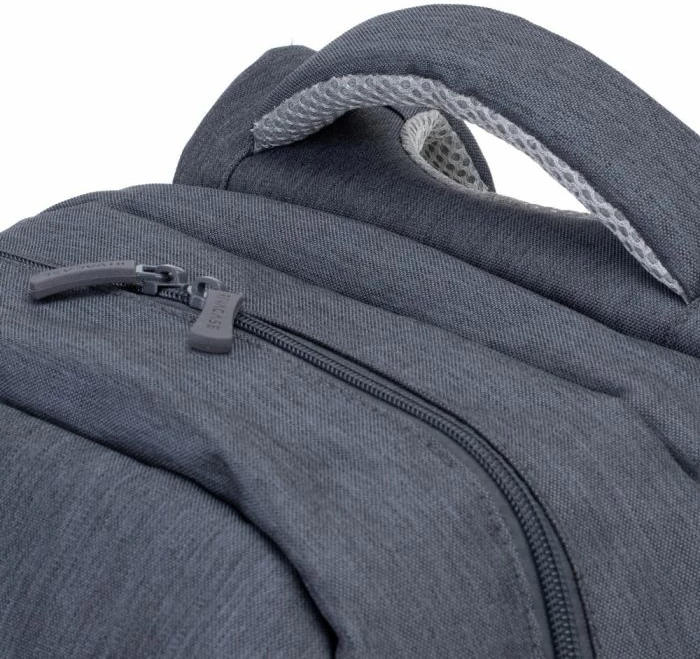 Çantë shpine për laptop RivaCase 7567, për 17.3\", anti-vjedhje, me portë USB, gri e errët