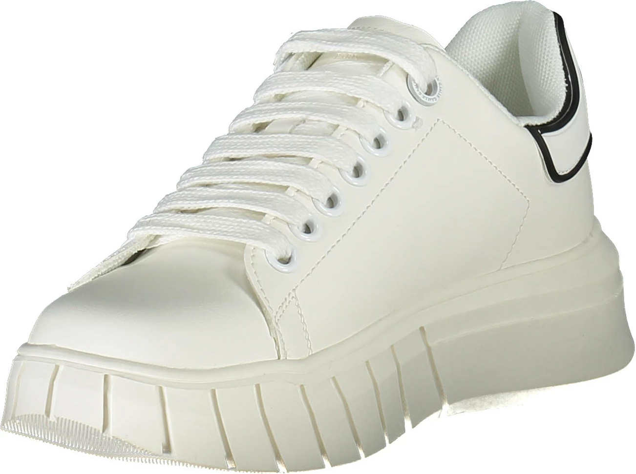 Atlete femra Gaelle Paris, të bardha