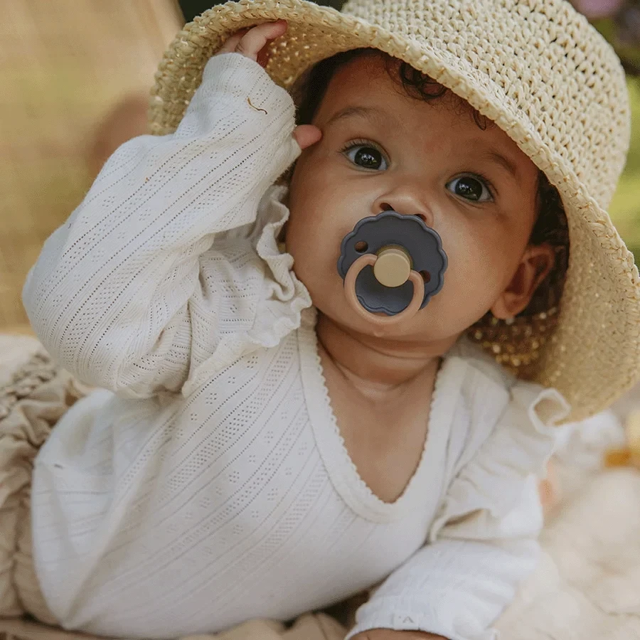 Biberon FRIGG Daisy, 6-18 muaj, 1 copë, e zezë/e kaftë