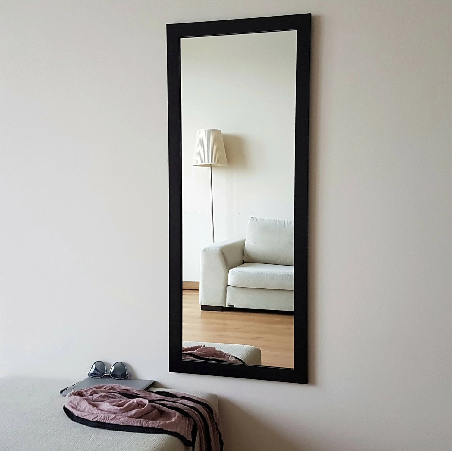 Pasqyrë me kornizë të zezë, Hanah Home, A203, 40x105cm
