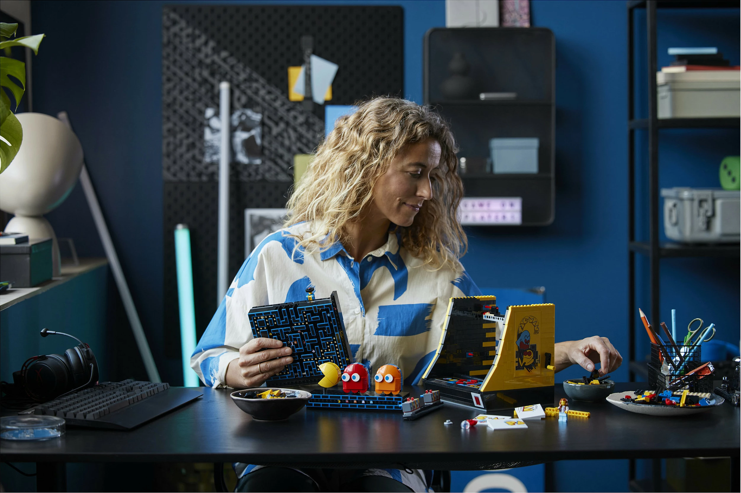 Set ndërtimi LEGO Icons PAC-MAN Arcade 10323, 2651 pjesë, multikolor