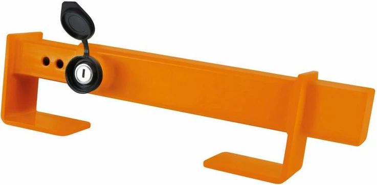 Bllokues Dere Kamioni Me Celes Zanna Master