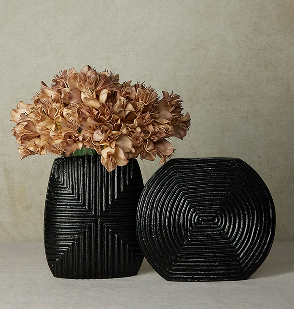 Vazo LINEAR, alumin, e zezë, 21x8x24cm