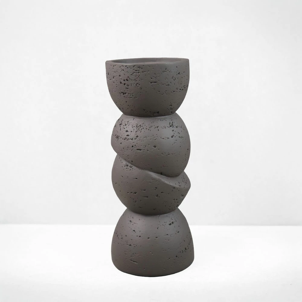 Mbajtëse qiriri dekorative PHAROS I, rrëshirë, ngjyrë kafe e errët, 10.5x10.5x25cm