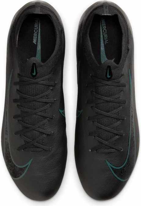 Atlete futbolli Nike për meshkuj, të zeza