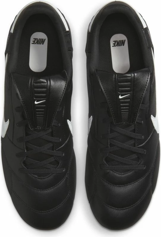 Atlete futbolli për meshkuj Nike, të zeza