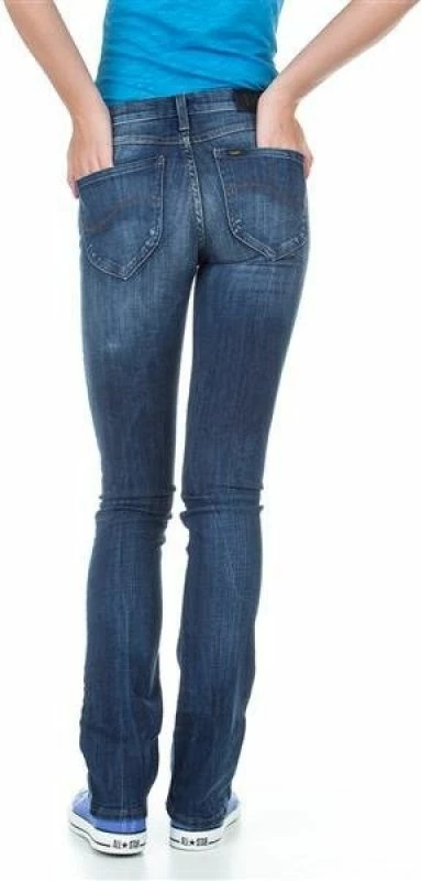 Xhinse Lee femra, të kaltra