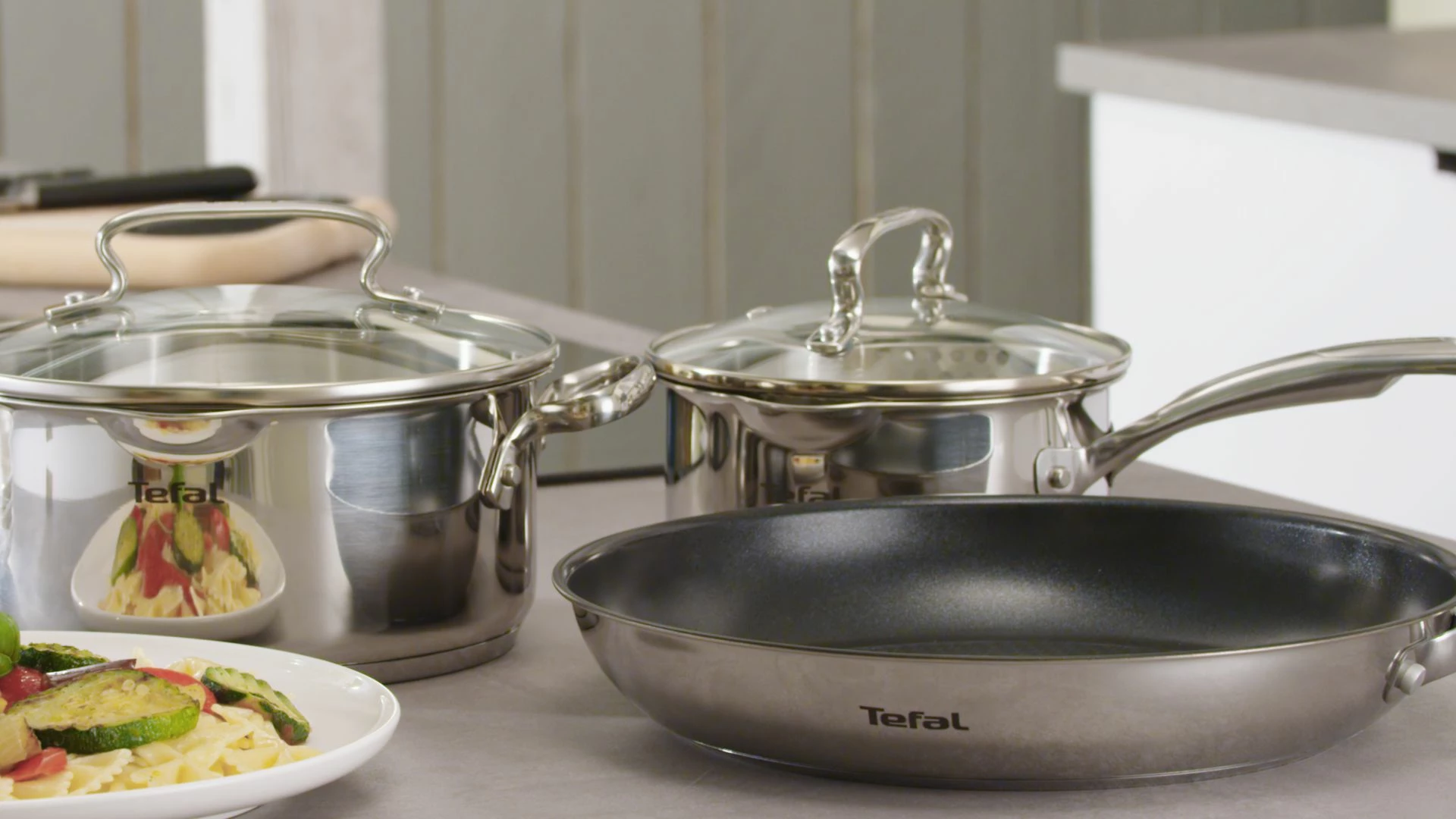 Tenxhere Tefal Duetto+ 24 cm 5 L inox me kapak kullues/qelqi, argjendtë