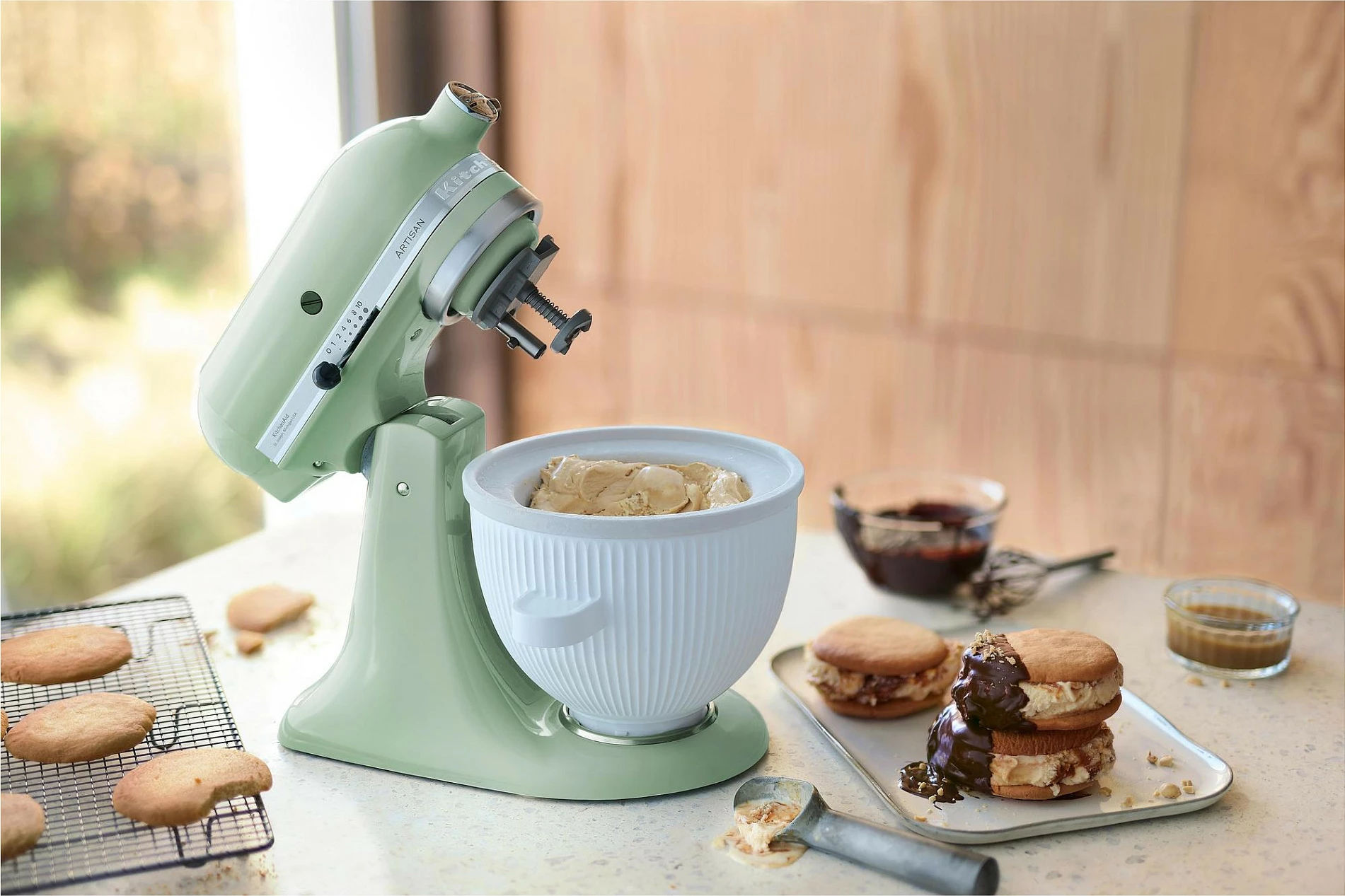 Mikser stacionar KitchenAid Artisan 5KSM175PSEPT, tas 4.8L, 300W, 10 shpejtësi, pistakio jeshile
