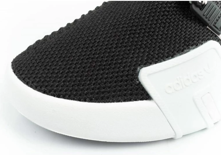 Atlete femra adidas, të zeza [Madhësia: 36]