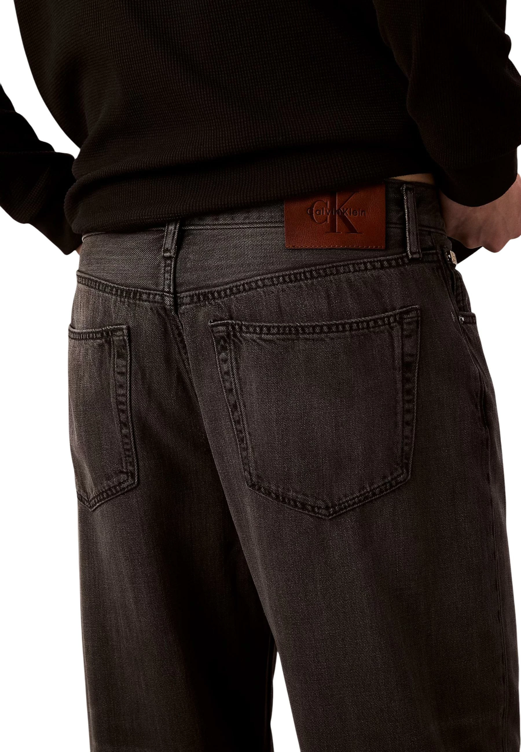 Xhinse për meshkuj Calvin Klein Jeans BAGGY J LV04RC736G, të zeza [Madhësia: W34 L32]