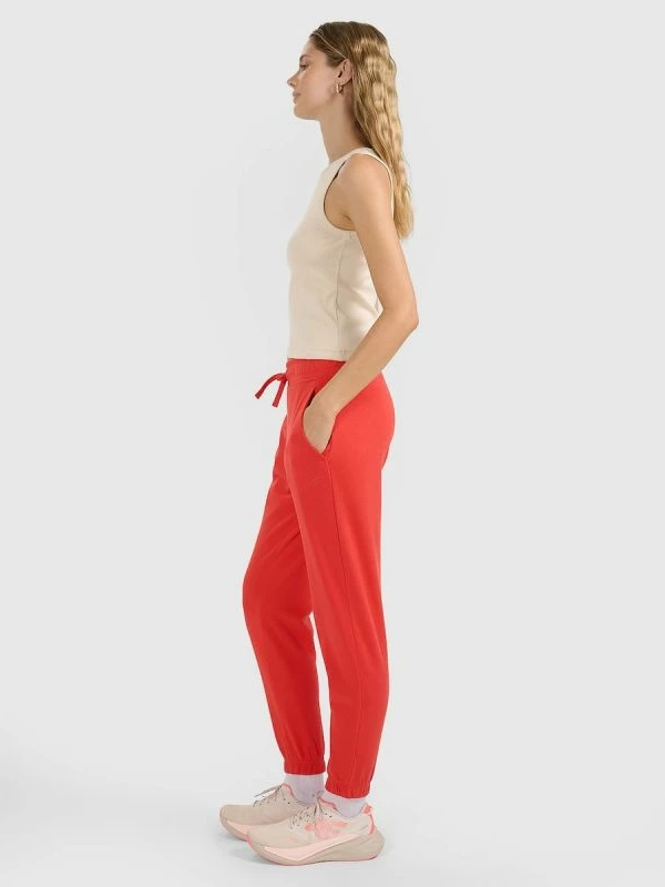 Pantallona jogger për femra 4F 4FWMM00TTROF1138-62S, 2XL [Madhësia: 2XL]