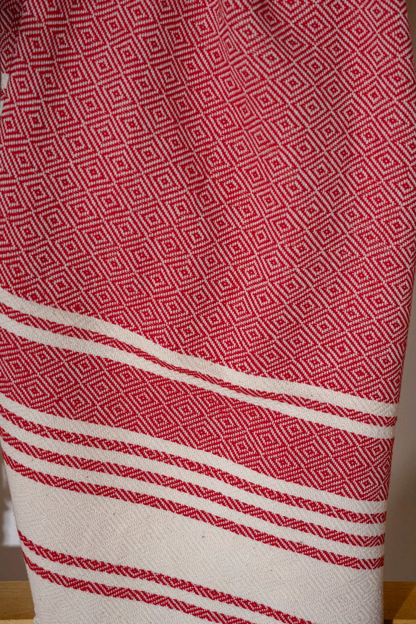Peshqir plazhi Fouta, model New Diamond, ngjyrë e kuqe