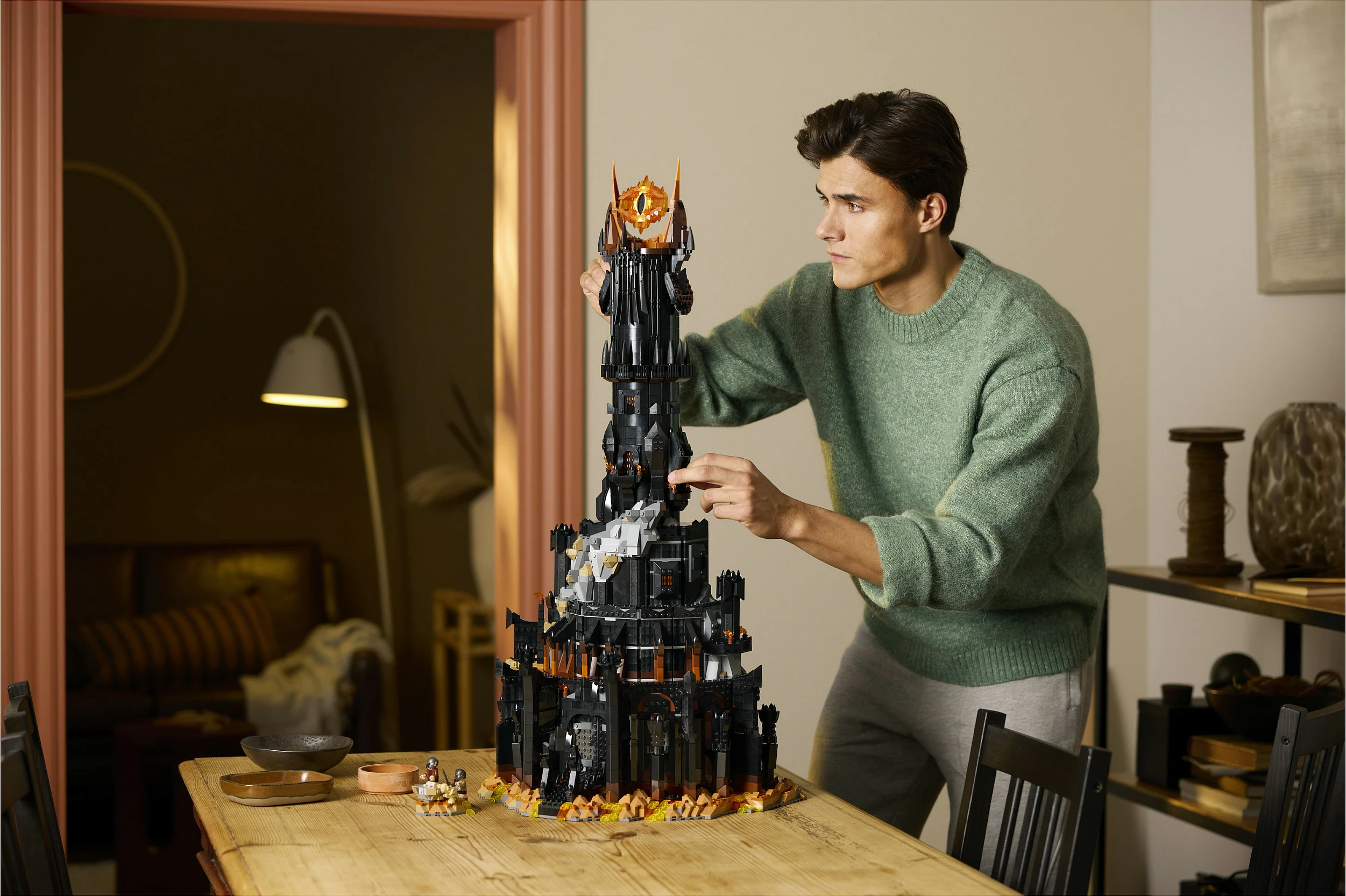 Set ndërtimi LEGO Icons The Lord of the Rings 10333 Barad-dûr, 5471 copë, 18+, shumëngjyrësh