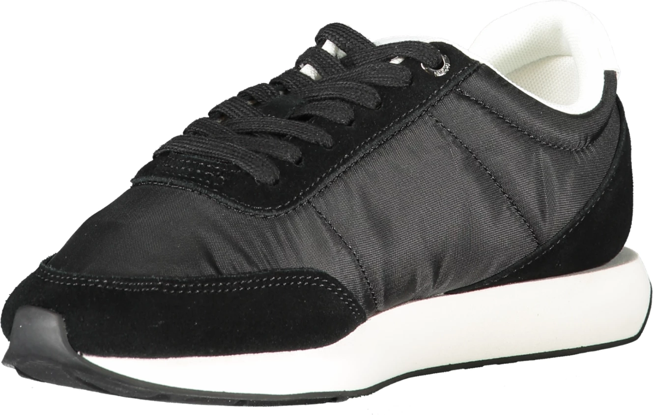 Atlete femra Calvin Klein, të zeza