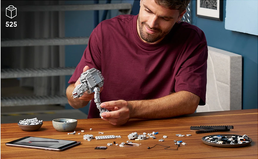 Set ndërtimi LEGO Star Wars AT-AT 75440, 525 copë, 18+, shumëngjyrësh