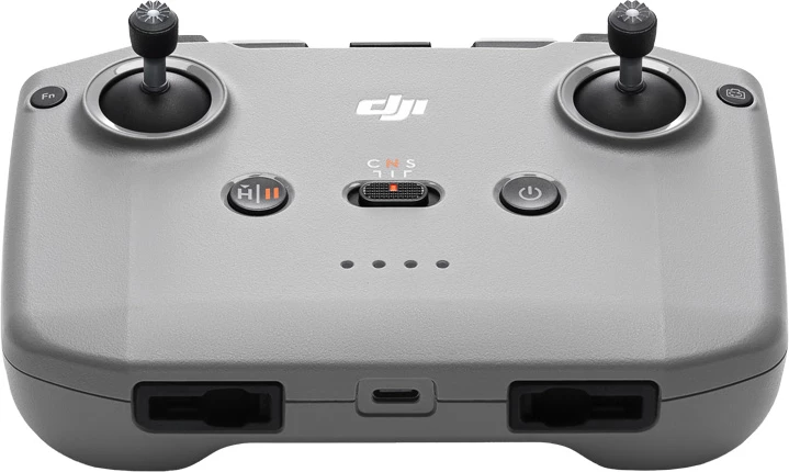 Telekomandë droni DJI RC-N3, kompatibilitet me DJI Neo/Mini 4 Pro/Air 3/Air 3S/Flip, mbajtëse telefoni, USB-C & Lightning, deri 3.5 orë
