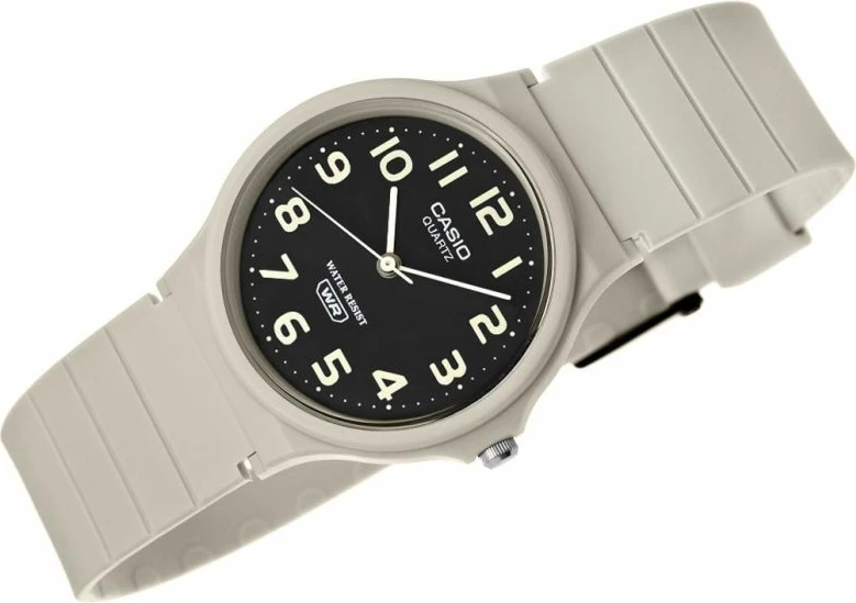 Orë dore Casio për meshkuj, e zezë