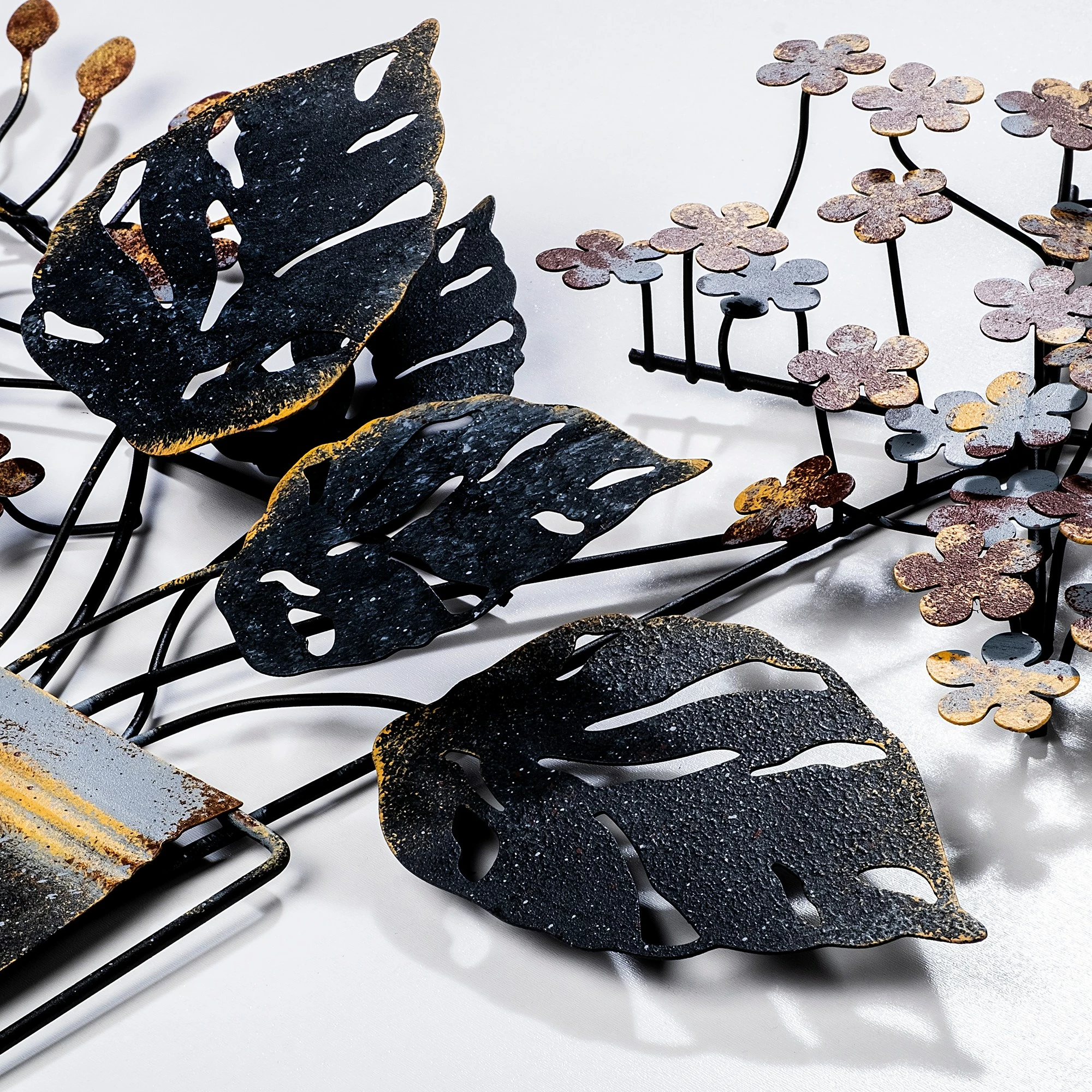 Aksesor dekorativ metalik për mur, lule në vazo, Wallity, shumëngjyrësh