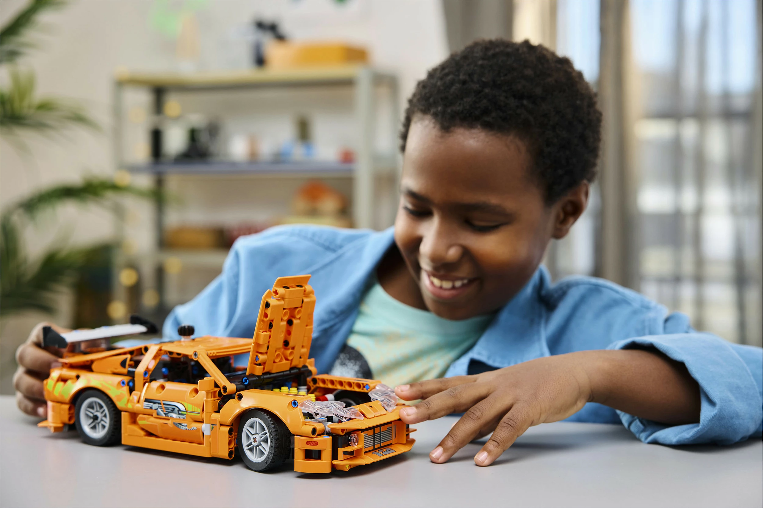 Set ndërtimi LEGO Fast and Furious Toyota Supra MK4, 810 pjesë, plastikë, shumëngjyrësh