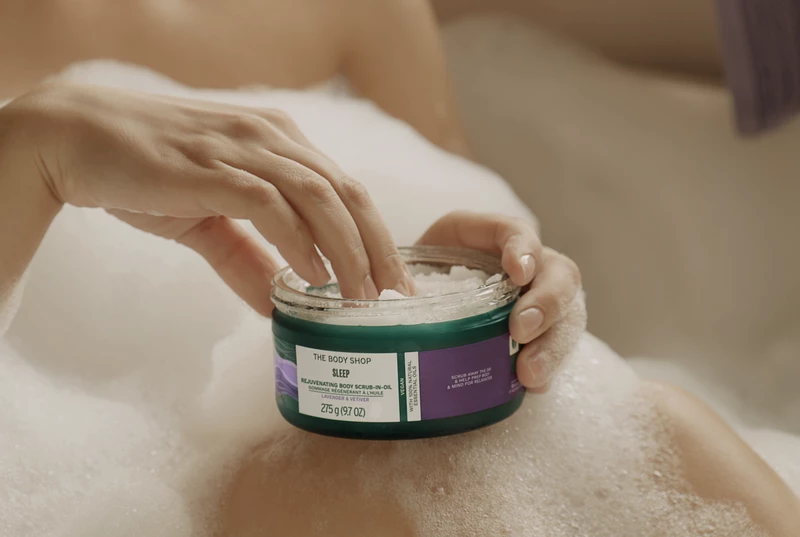 Sleep - Scrub-në-Vaj Rinovues Trupi 275 g