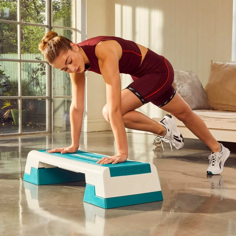 Step për stërvitje Reebok - i bardhë dhe jeshil