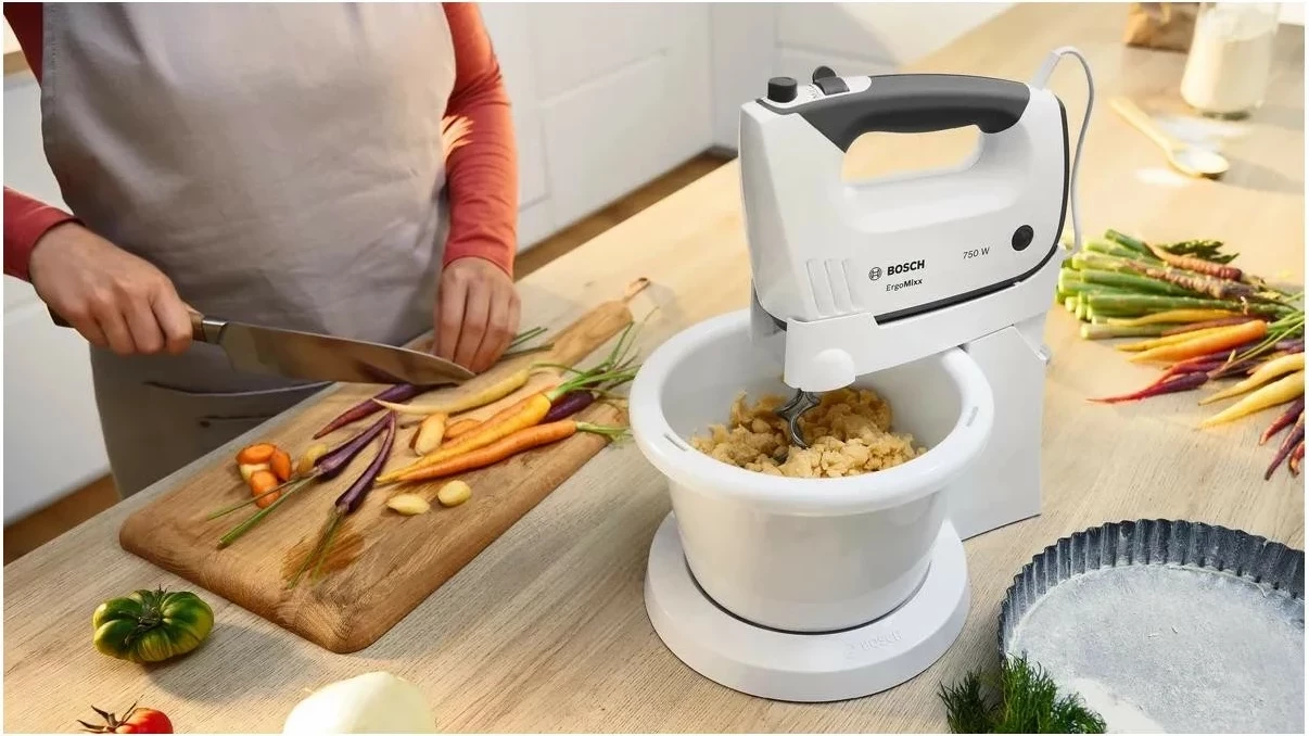 Mikser Bosch MFQ37490, 750W, 5 shpejtësi, bardhë