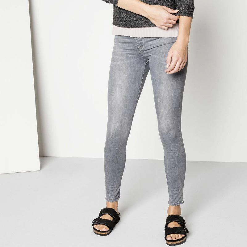 Papuqe femra Birkenstock, të zeza