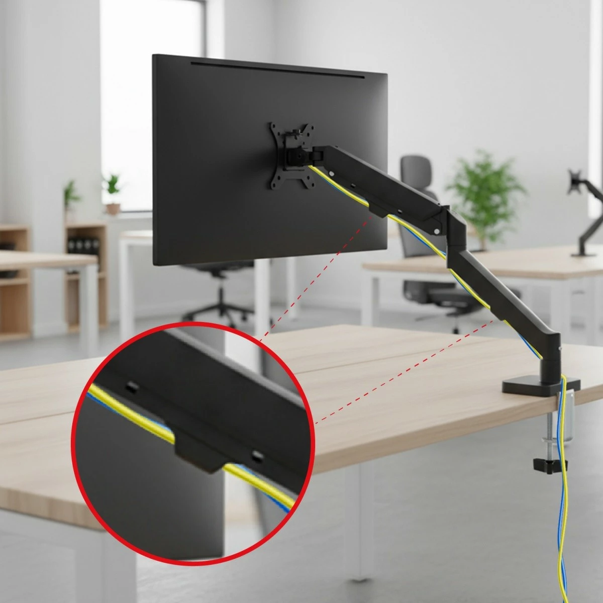 Mbajtës monitori, Maclean MC-133, 17-32", 2-10 kg, rrotullim 180°, anueshmëri 45°, VESA 75x75/100x100, tavoline, zi