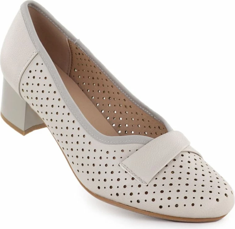 Këpucë me take për femra Jezzi 233-12, bezhë